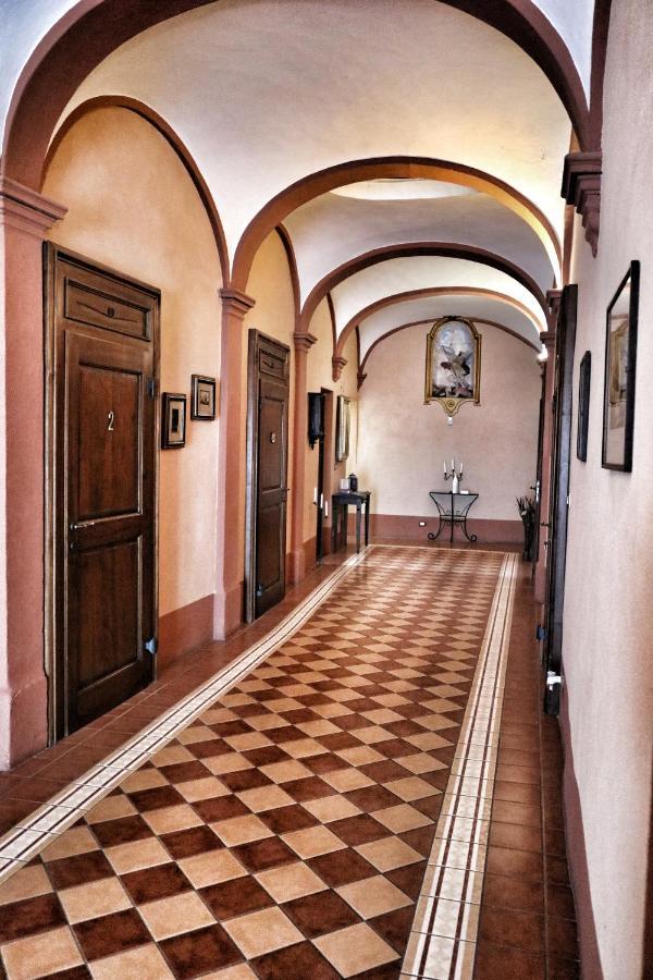 Abbazia Delle Sorelle *